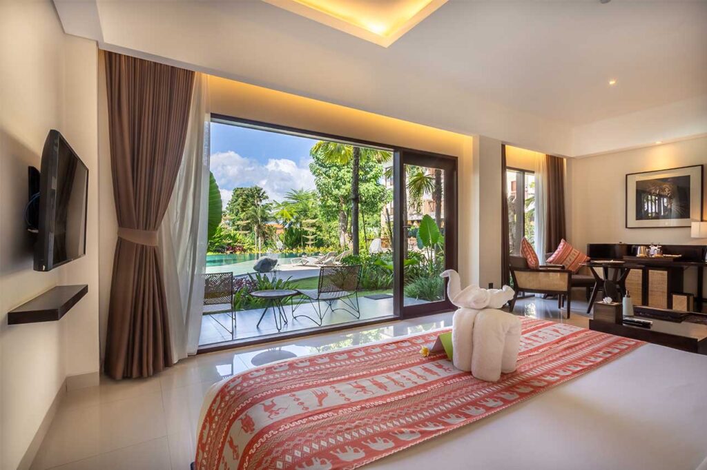 Suites Pool Access