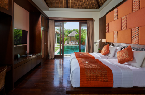 3BR Villa with Private Pool