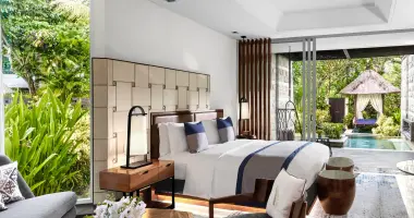 Luxury Room Plunge Pool