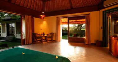 Superior Garden View