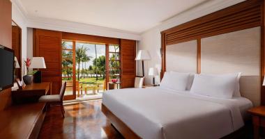 Premier Room