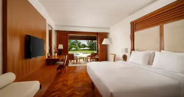Palace Club Lagoon Room
