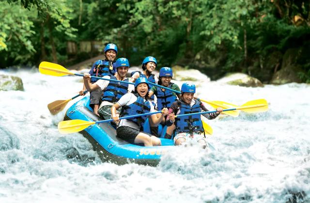 One Day Tour - Rafting and Swing